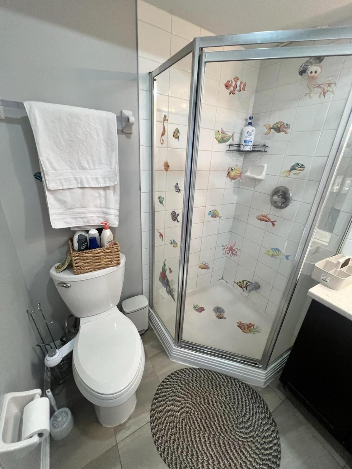 Private, Secure, Immaculate & Cozy Room Brampton Buitenkant foto